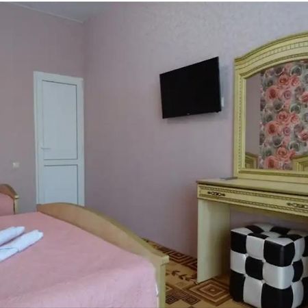 Hotel Arins-Park Otradnoe Zewnętrze zdjęcie