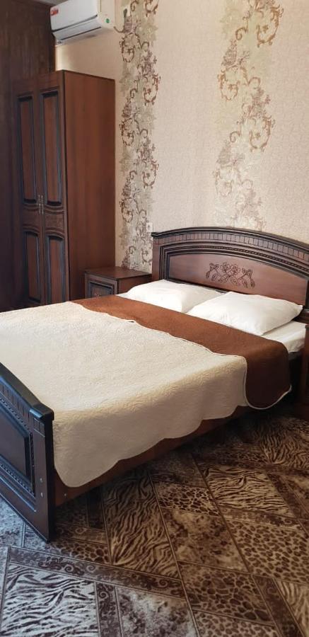 Hotel Arins-Park Otradnoe Zewnętrze zdjęcie